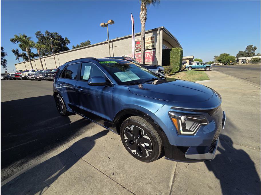 Used 2023 Kia Niro Wind FWD image 3