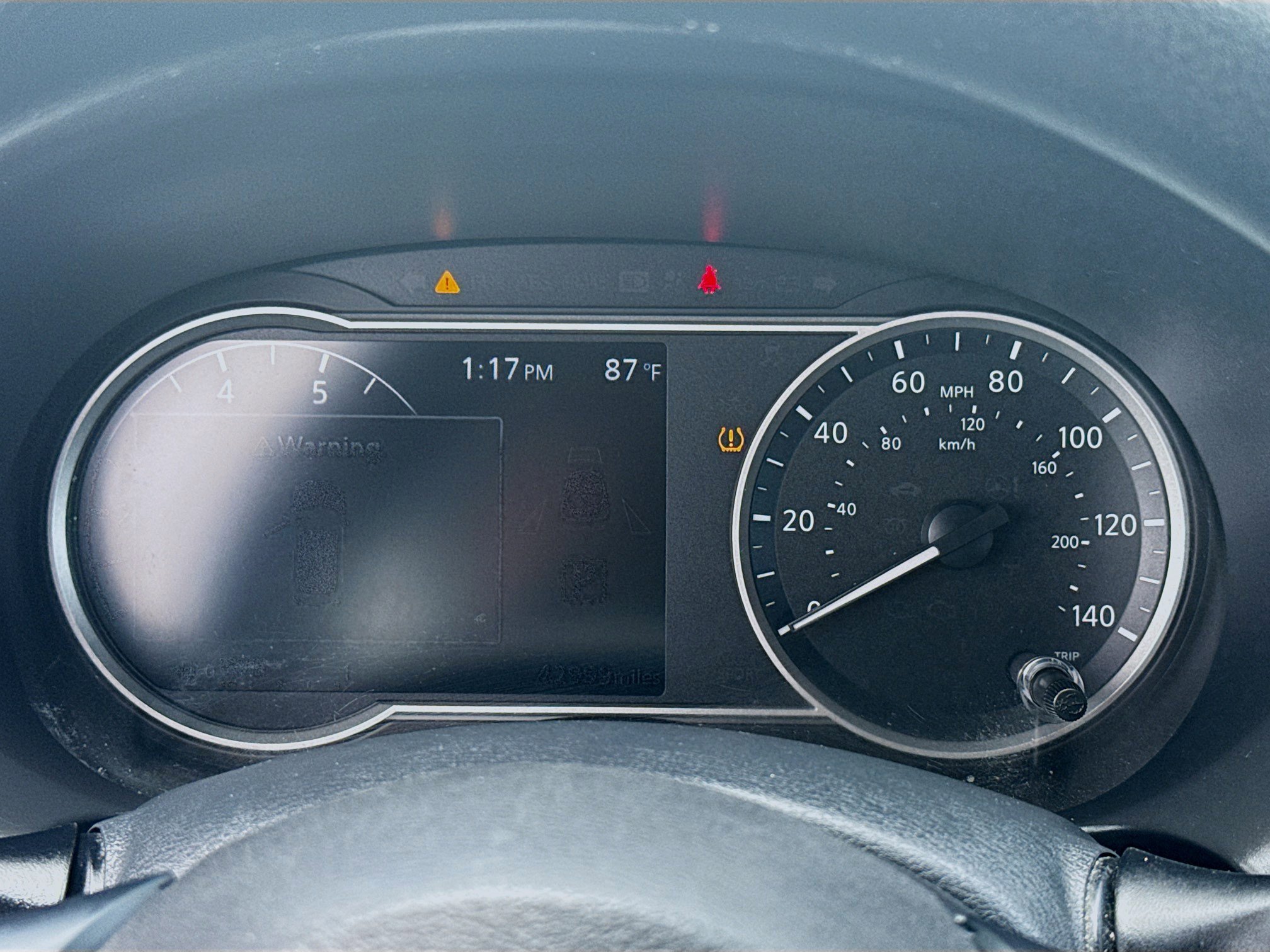 Used 2019 Nissan Kicks SR FWD image 11