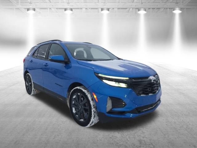 Used 2024 Chevrolet Equinox RS image 2