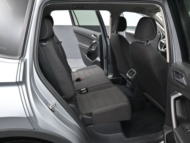 Used 2022 Volkswagen Tiguan S image 29