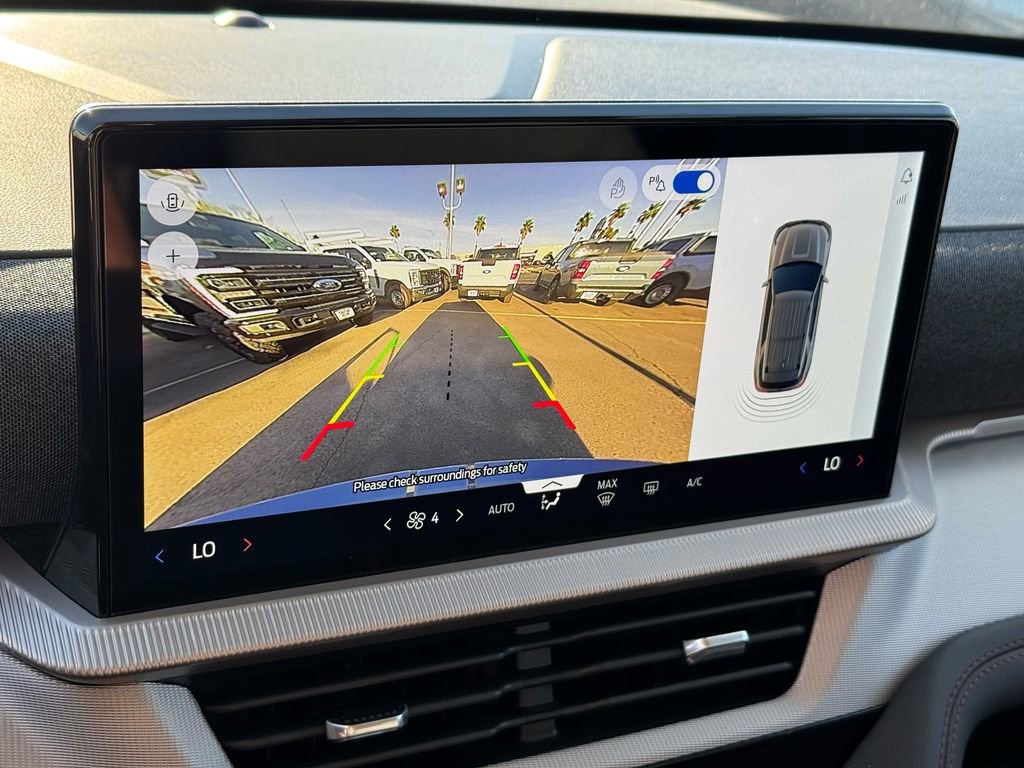 New 2026 Ford Explorer Active image 17