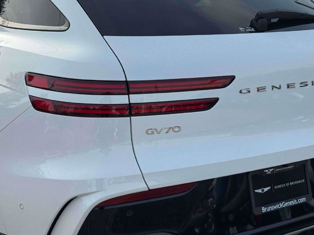 New 2026 Genesis GV70 3.5T Sport Prestige AWD/4WD image 8