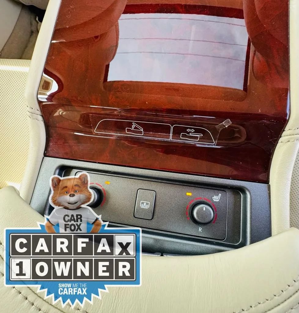 Used 2012 Lexus LS 460 w/ Comfort Pkg RWD image 17