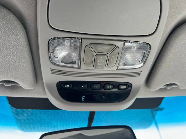 Used 2008 Toyota Sienna XLE FWD image 24