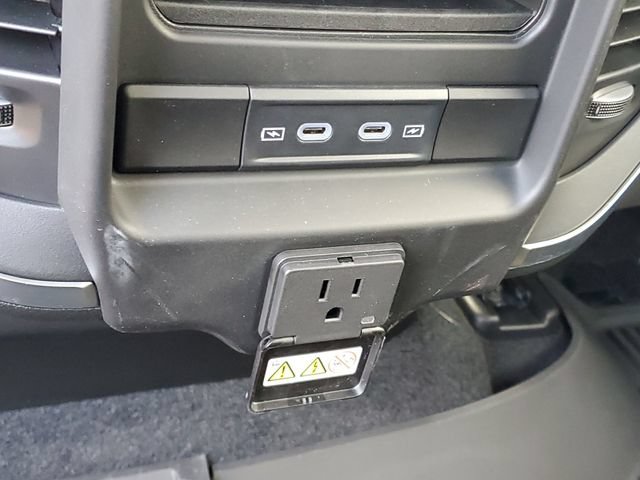 New 2026 RAM 1500 Big Horn AWD/4WD image 11