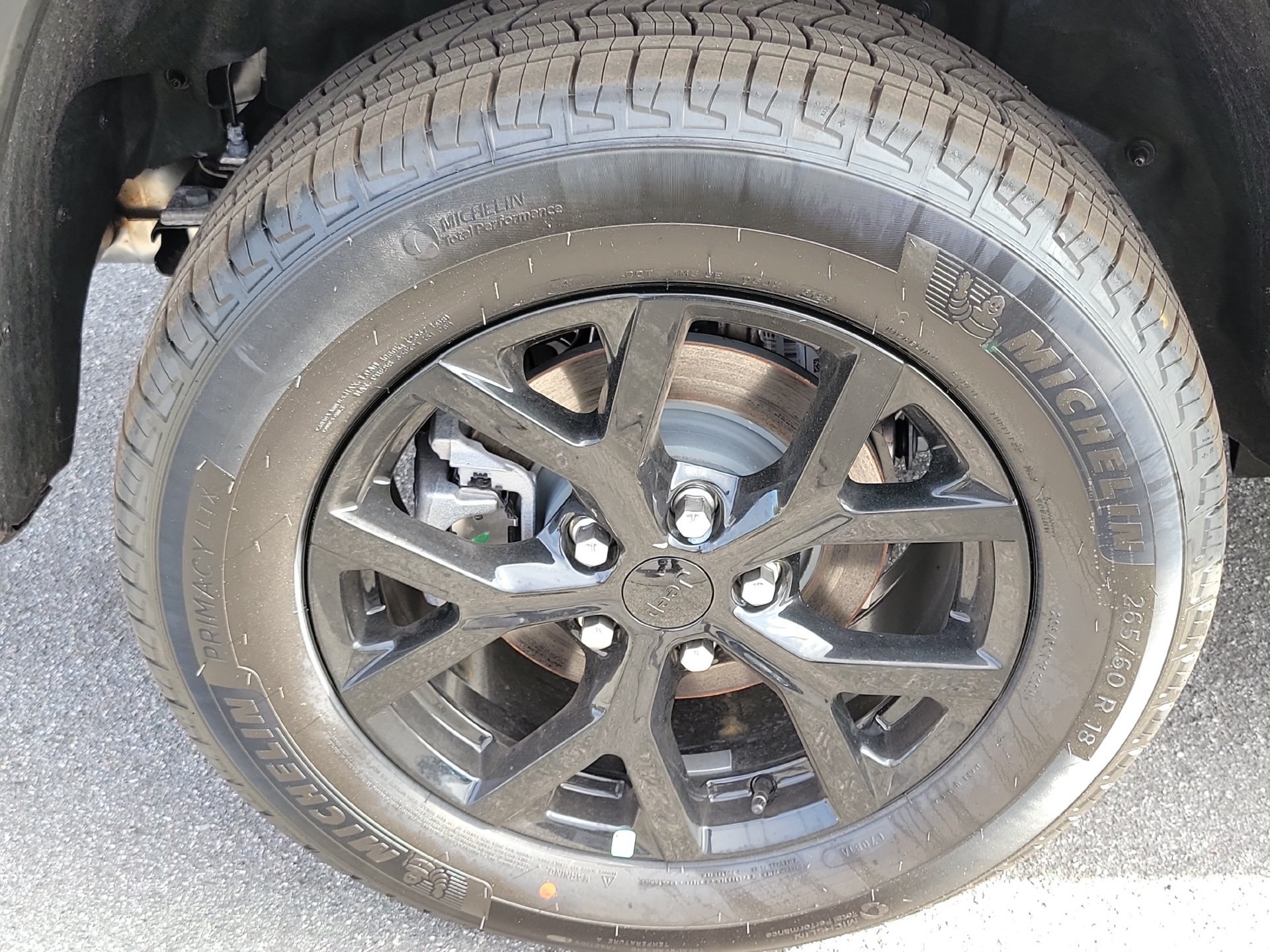 New 2026 Jeep Grand Cherokee Altitude AWD/4WD image 19