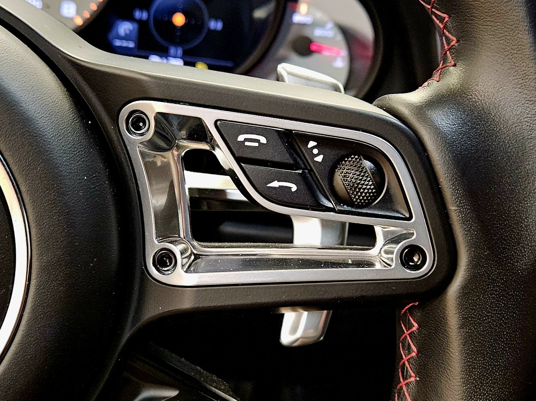 Used 2019 Porsche 911 Carrera 4 GTS image 34