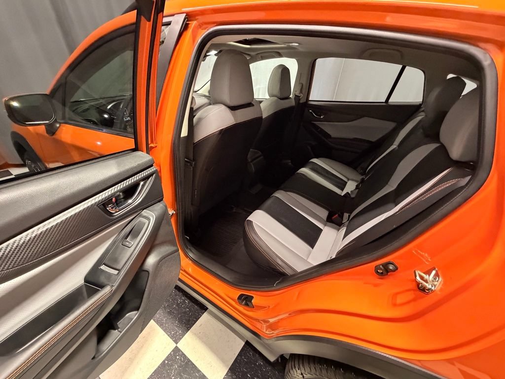 Used 2019 Subaru Crosstrek 2.0i Limited w/ Moonroof Package w/Navigation AWD/4WD image 6