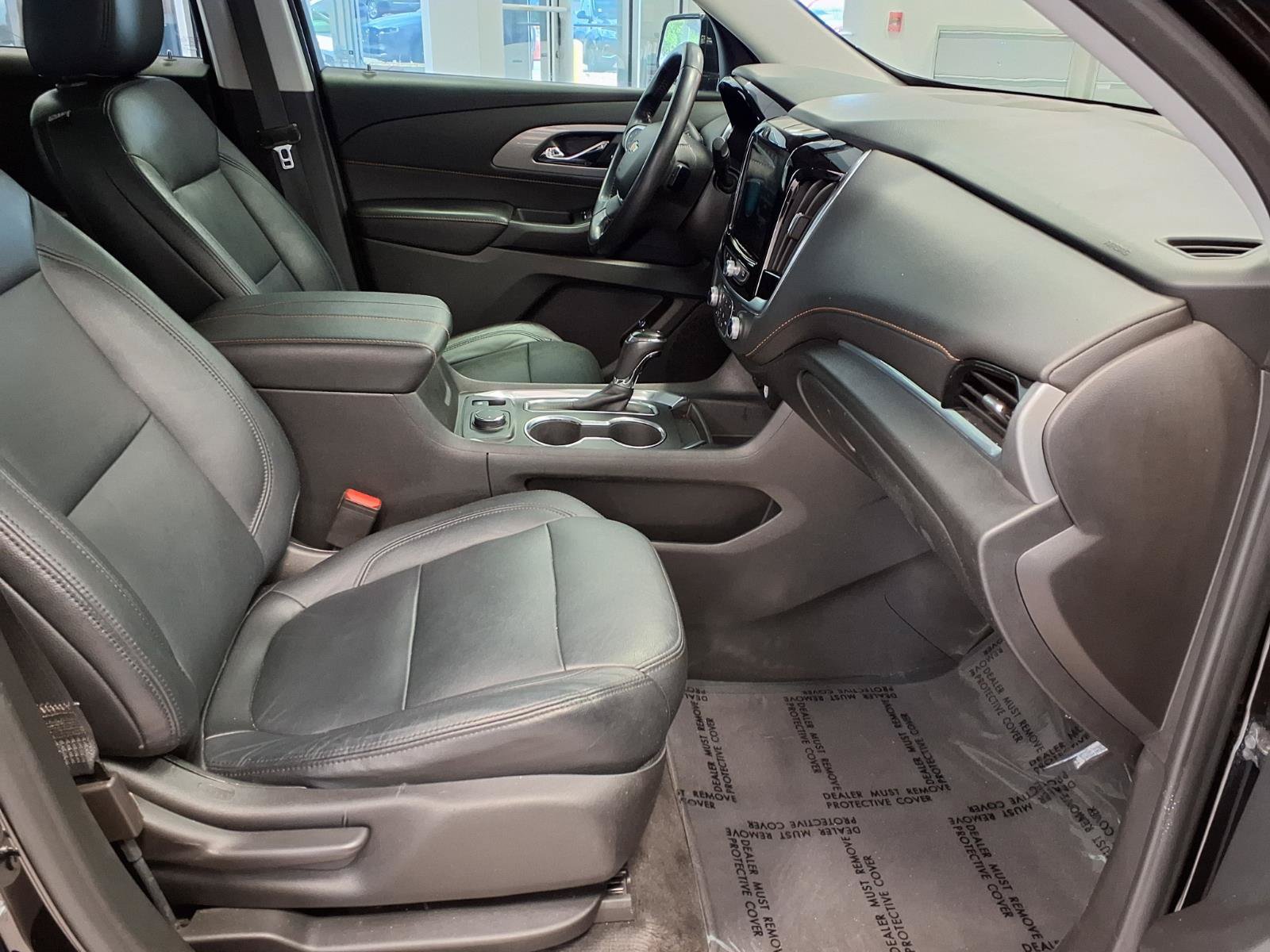 Used 2019 Chevrolet Traverse LT FWD image 10
