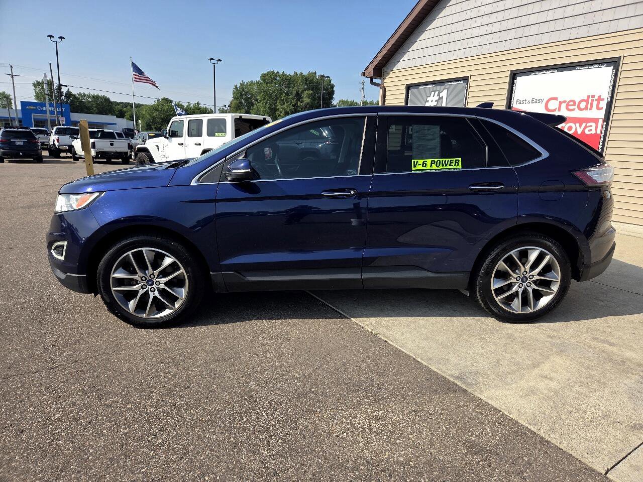 Used 2016 Ford Edge Titanium w/ Equipment Group 301A image 8