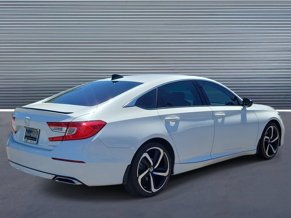 Used 2022 Honda Accord Sport image 3