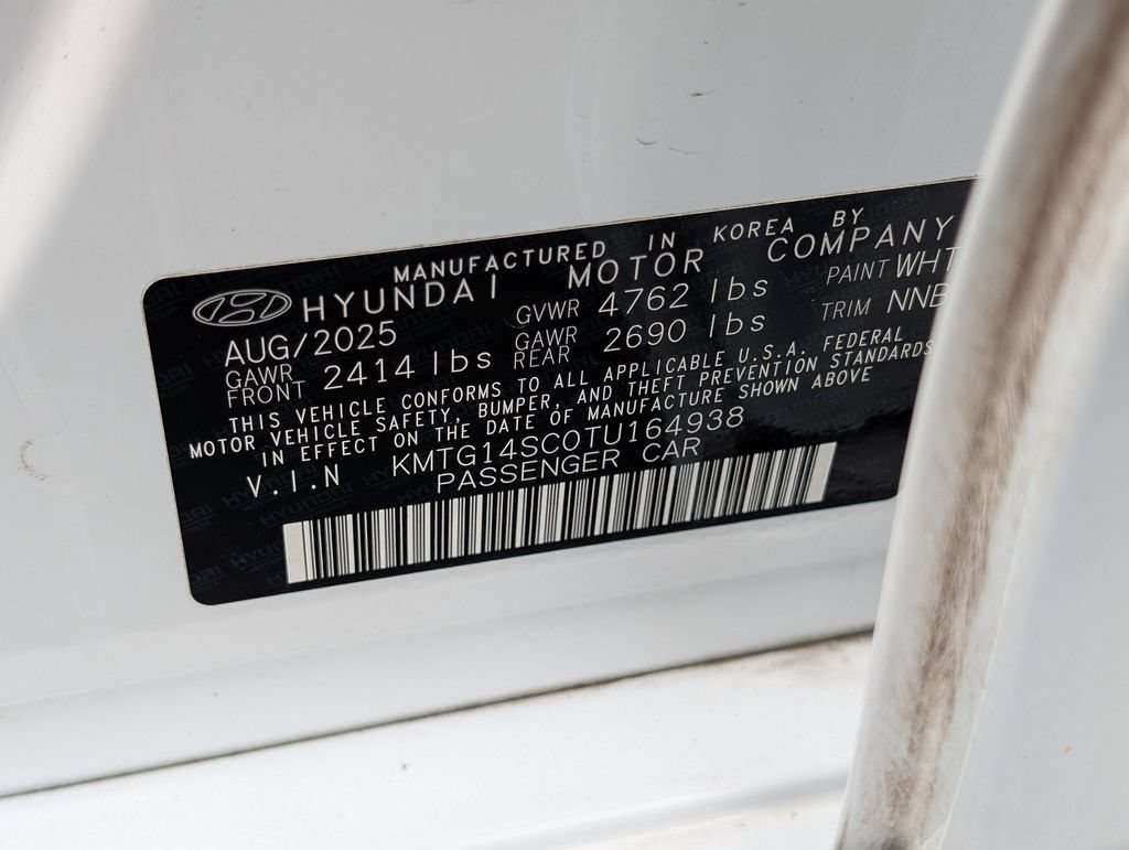 Used 2026 Genesis G70 2.5T RWD image 31