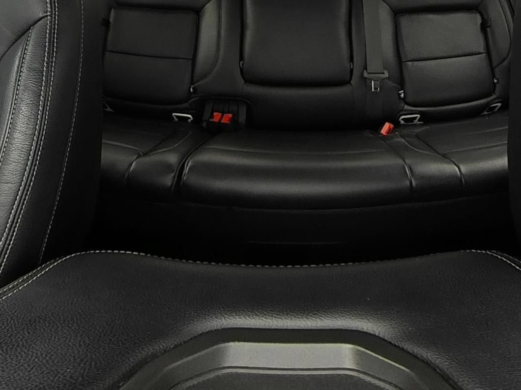 Used 2020 Chevrolet Silverado 1500 LT w/ All-Star Edition RWD image 13