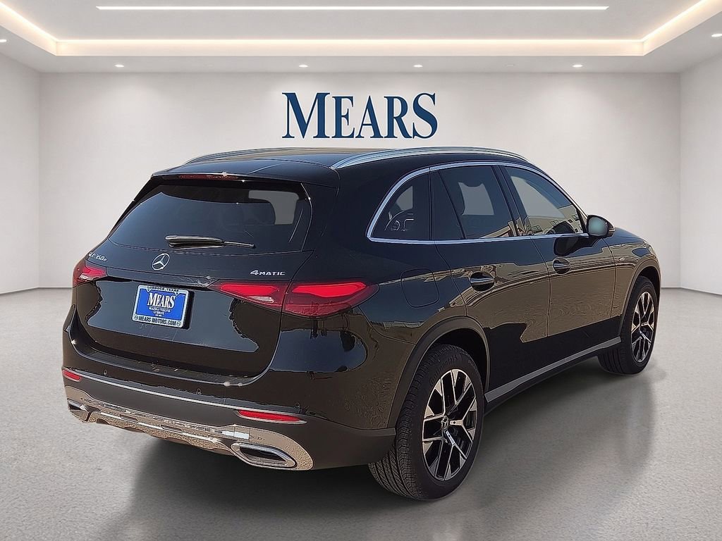 Used 2025 Mercedes-Benz GLC 350e 4MATIC image 5