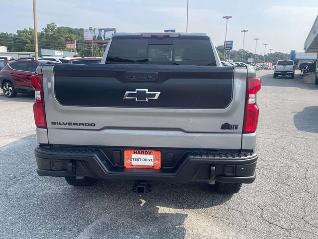 Used 2023 Chevrolet Silverado 1500 ZR2 w/ ZR2 Bison Edition AWD/4WD image 5
