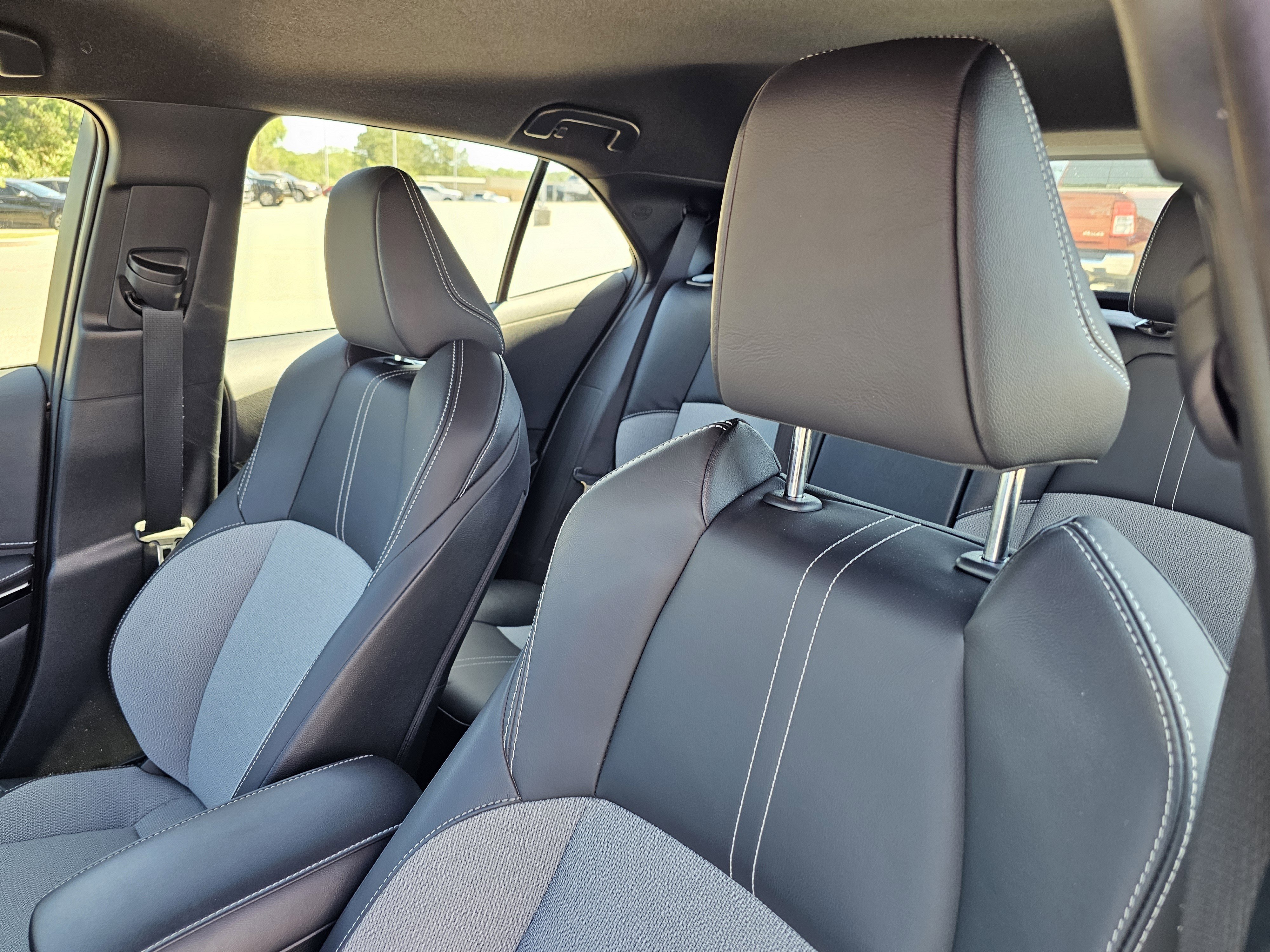 Used 2023 Toyota Corolla XSE FWD image 18