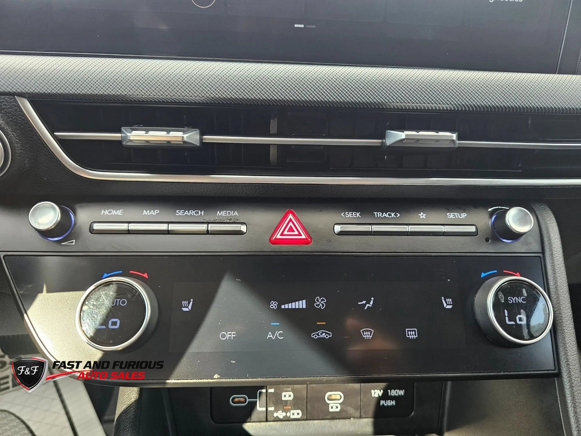 Used 2025 Hyundai Sonata SEL FWD image 27
