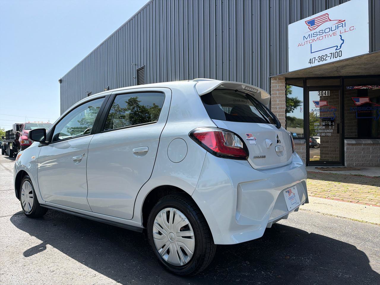 Used 2023 Mitsubishi Mirage ES FWD image 3