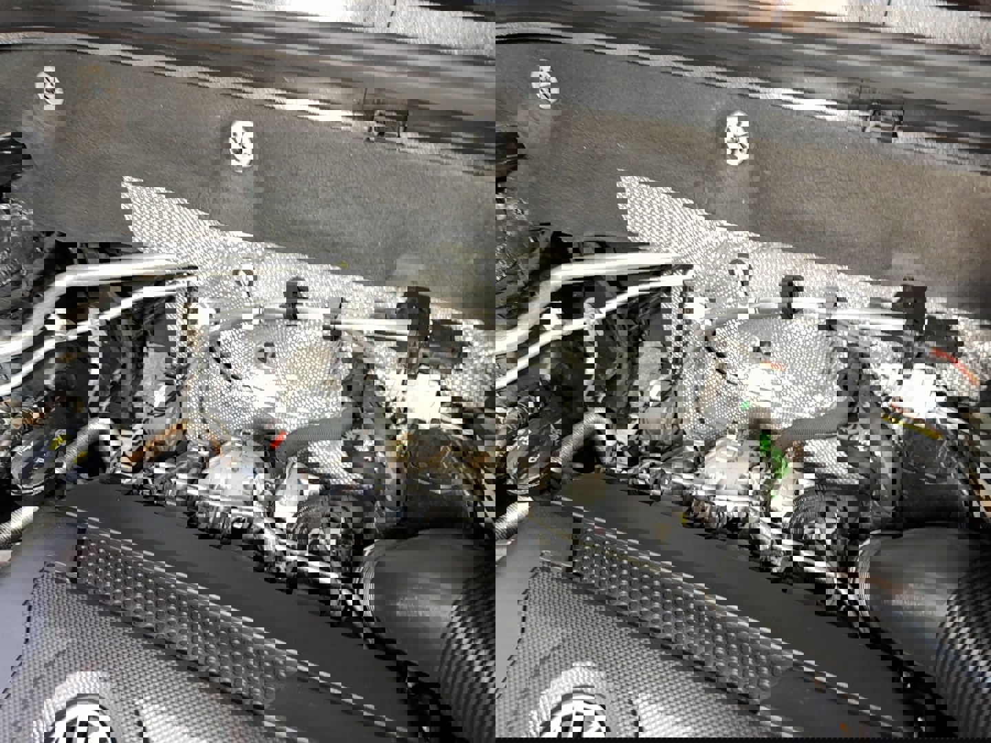 Used 2018 Volkswagen Atlas S image 98