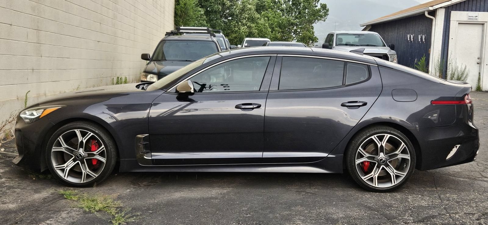 Used 2019 Kia Stinger GT2 RWD image 2