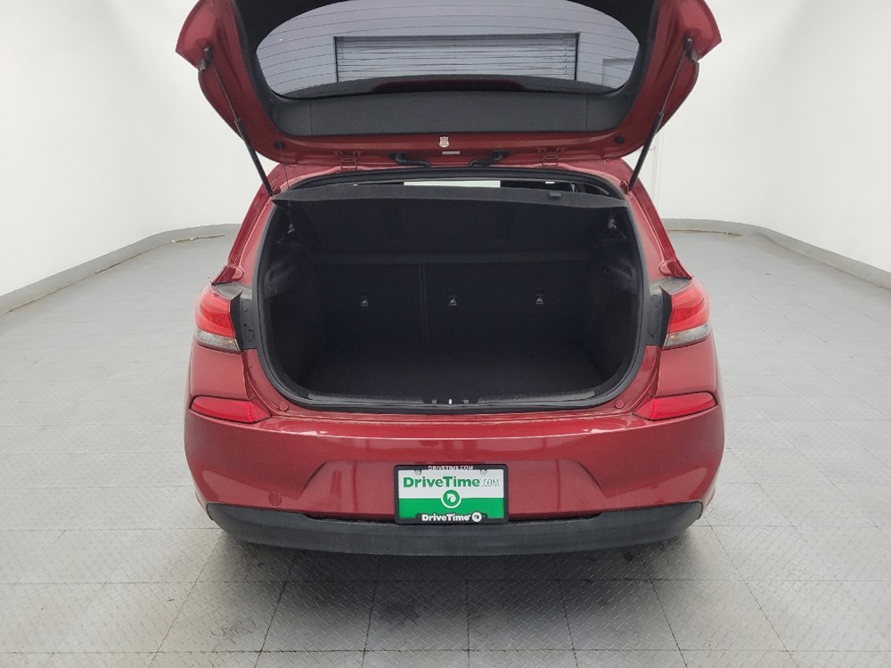 Used 2018 Hyundai Elantra GT FWD image 29
