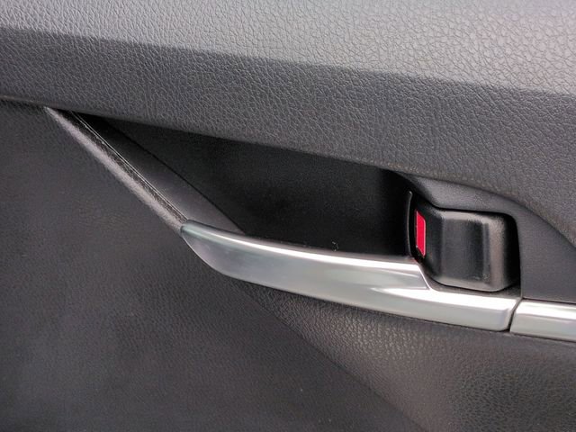 Used 2024 Toyota Camry SE w/ Convenience Package image 35