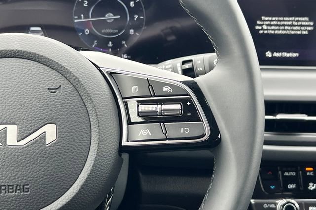 New 2026 Kia Seltos EX image 30