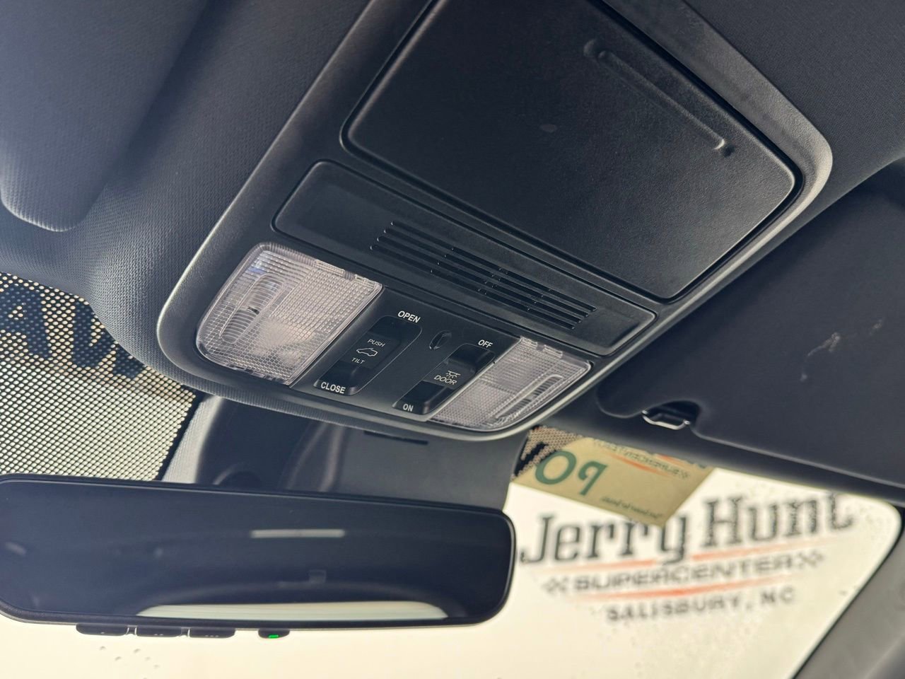 Used 2022 Honda Passport EX-L image 25