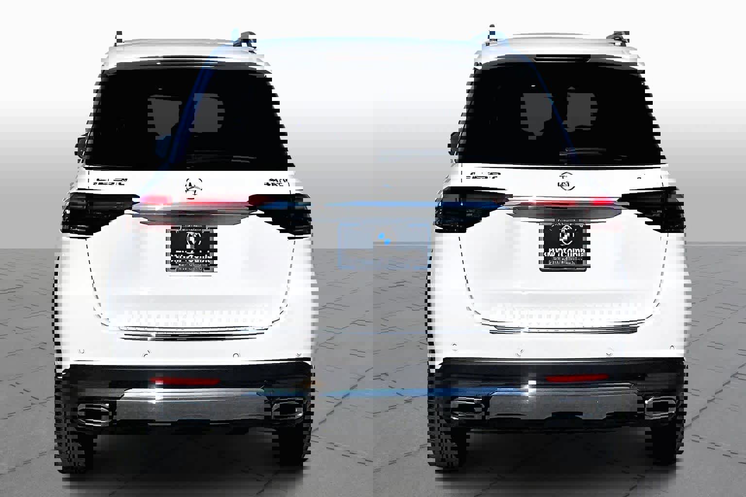 Used 2024 Mercedes-Benz GLE 350 4MATIC image 4