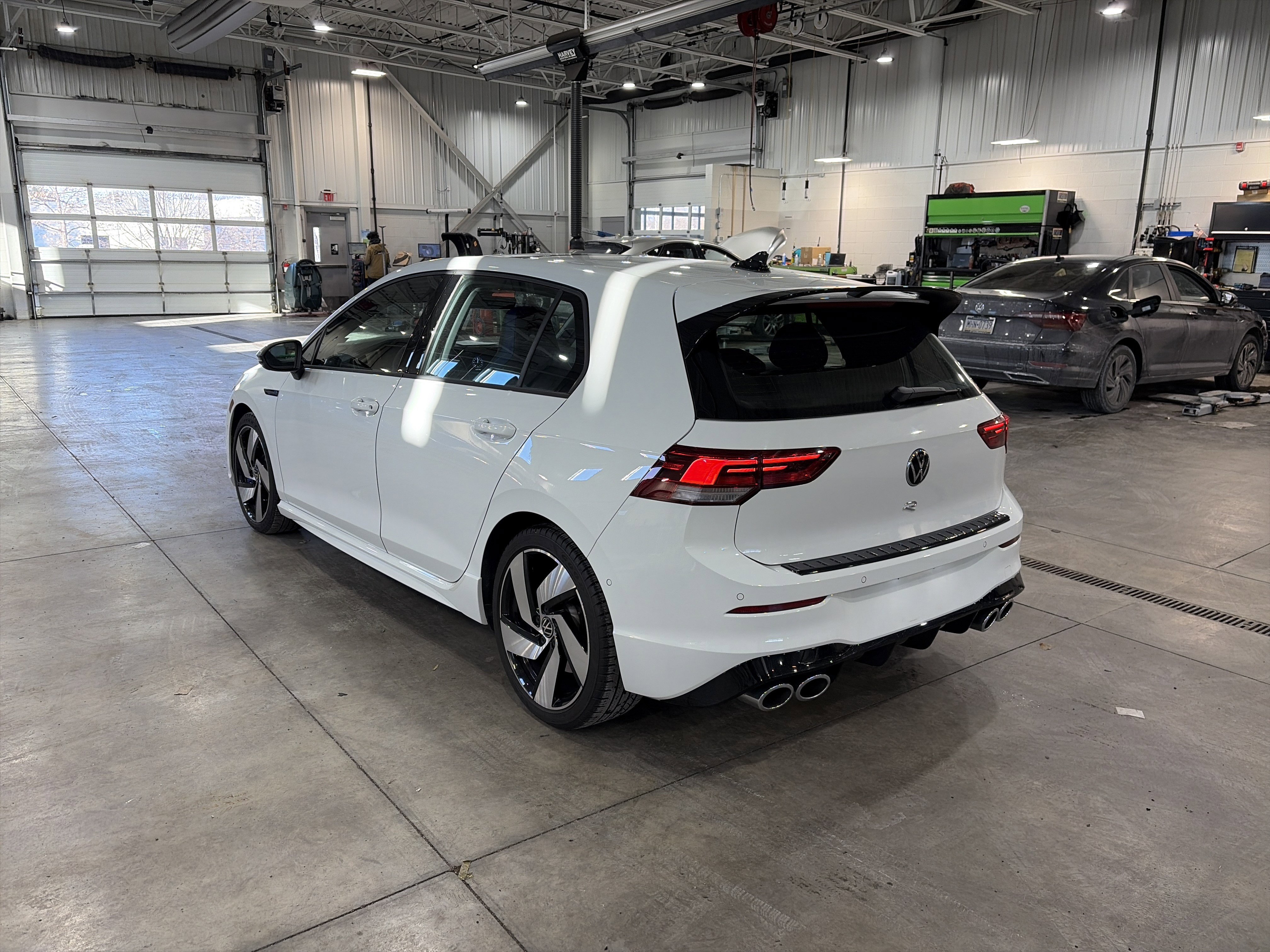 Certified 2024 Volkswagen Golf R image 6