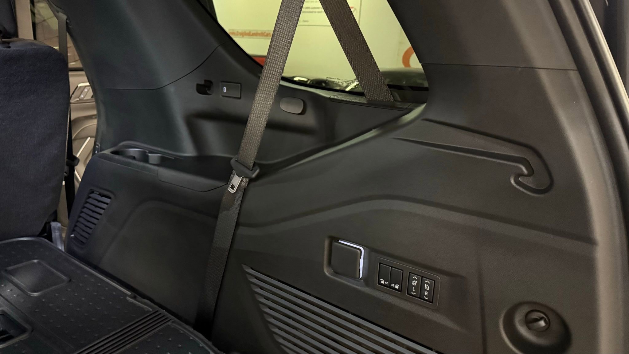 Used 2026 Chevrolet Tahoe Premier w/ Sun And Tow Package image 31