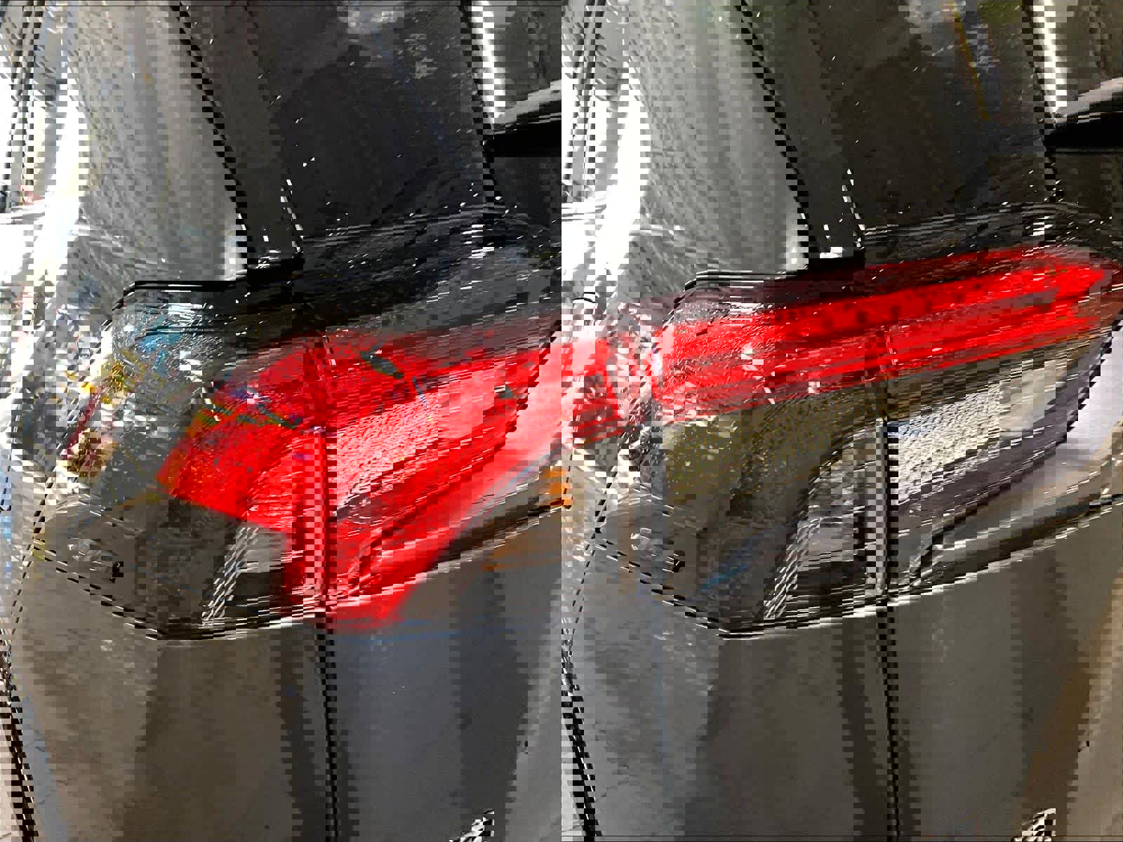 Used 2023 Toyota RAV4 SE image 34