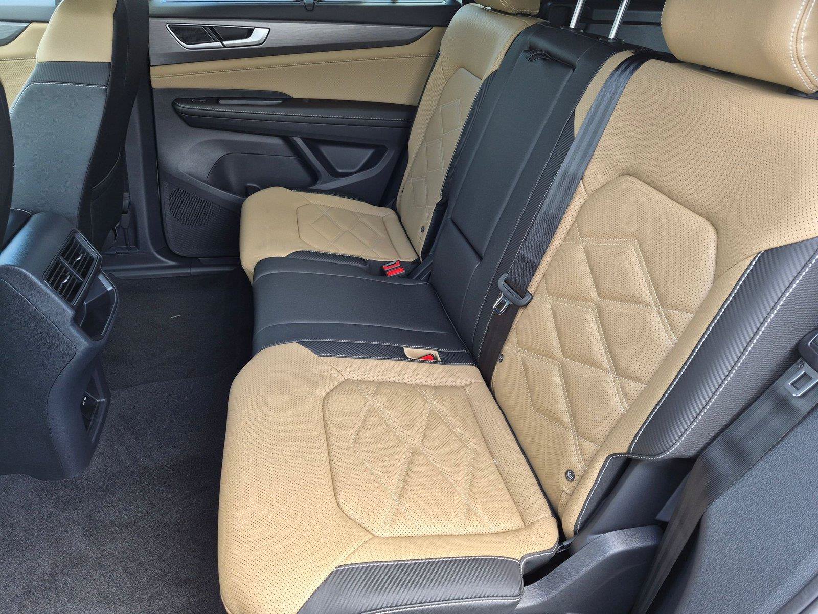 New 2026 Volkswagen Atlas Cross Sport SE AWD/4WD image 13