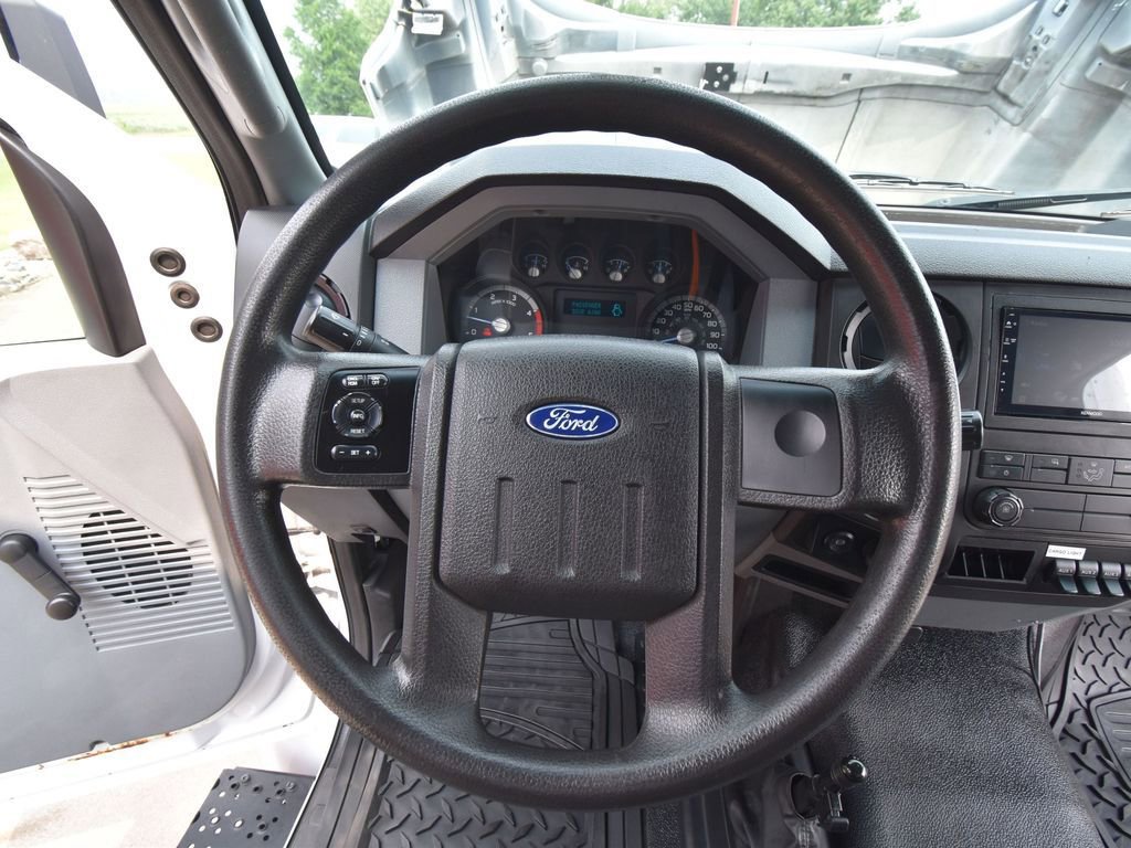 Used 2019 Ford F750 2WD Regular Cab Super Duty image 34