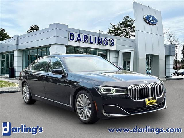 Used 2021 BMW 740i xDrive w/ Premium Package AWD/4WD image 3