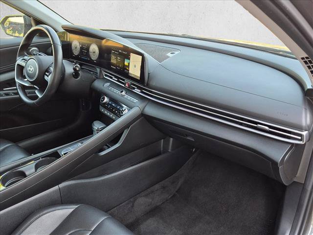 Used 2024 Hyundai Elantra Limited FWD image 22