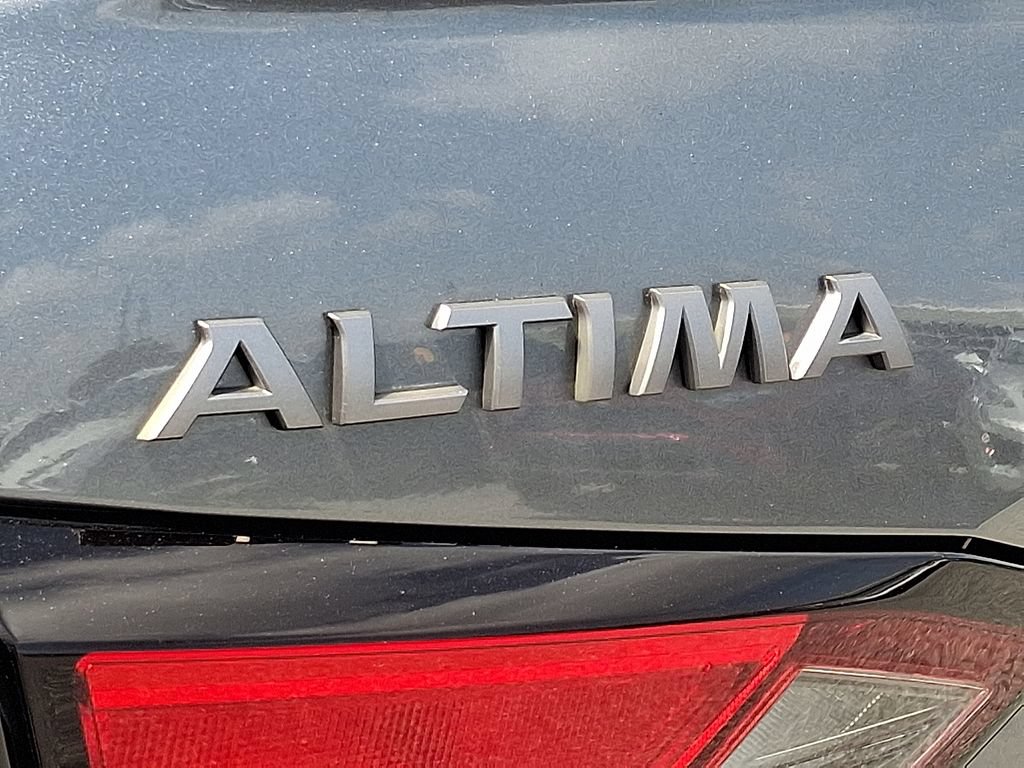 Used 2024 Nissan Altima 2.5 SV AWD/4WD image 27