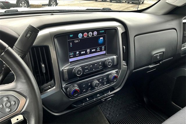 Used 2018 Chevrolet Silverado 1500 LT w/ All Star Edition image 22