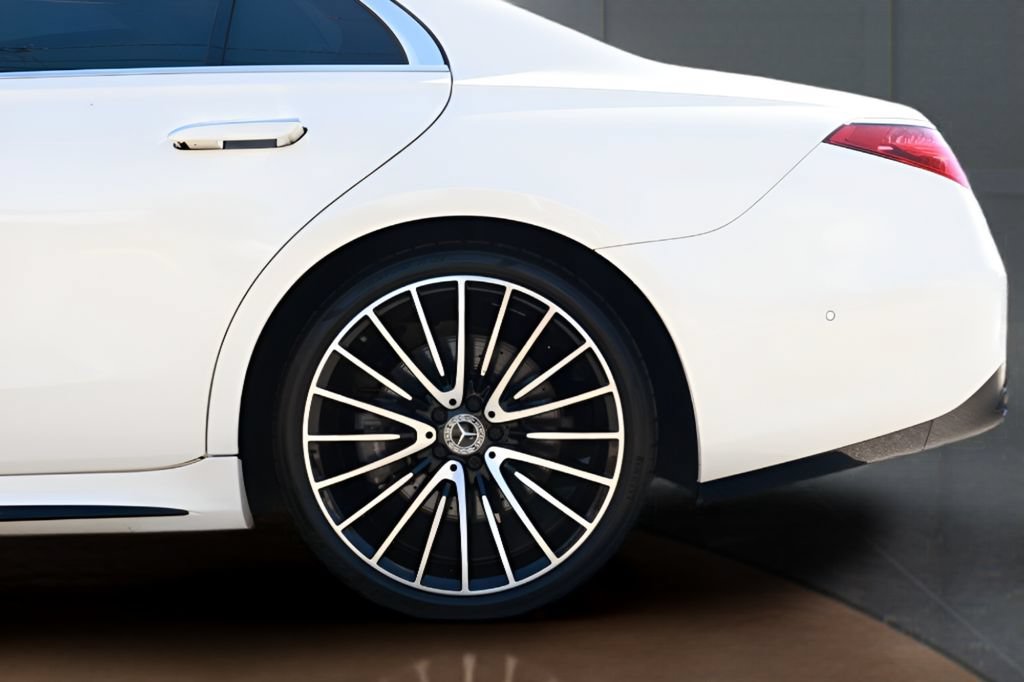 Used 2022 Mercedes-Benz S 580 4MATIC Sedan image 7