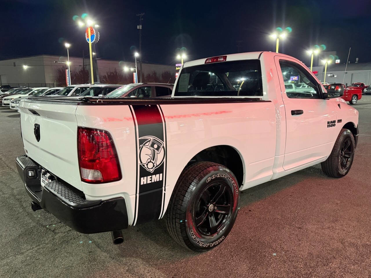 Used 2014 RAM 1500 ST image 6