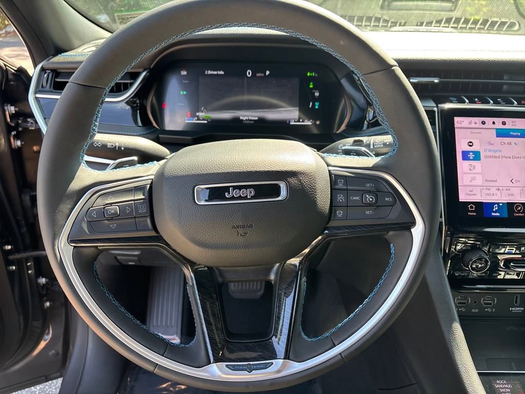 New 2024 Jeep Grand Cherokee Trailhawk w/ Advanced Protech Group II image 19