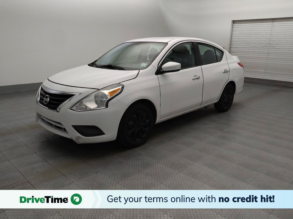 Used 2019 Nissan Versa SV FWD image 1