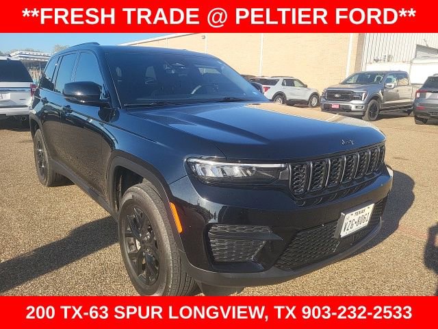Used 2025 Jeep Grand Cherokee Altitude
