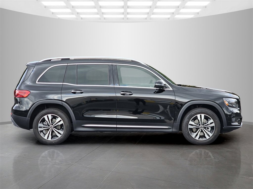 Used 2025 Mercedes-Benz GLB 250 image 7