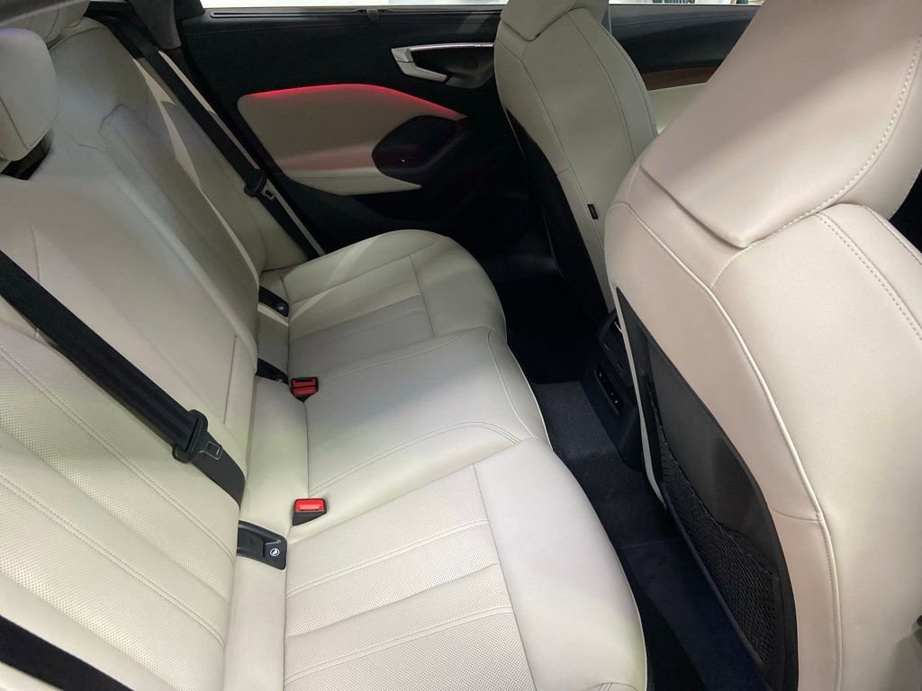 New 2025 Audi A5 2.0T Prestige image 7