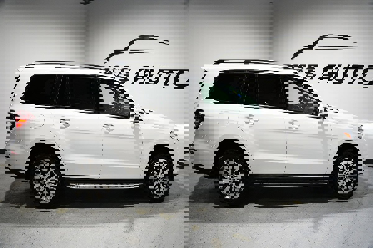 Used 2019 Mercedes-Benz GLS 450 4MATIC image 9