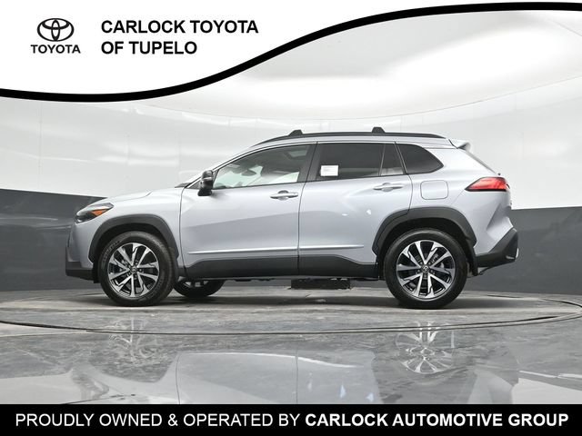 Used 2025 Toyota Corolla Cross XLE w/ Convenience Package AWD/4WD image 47