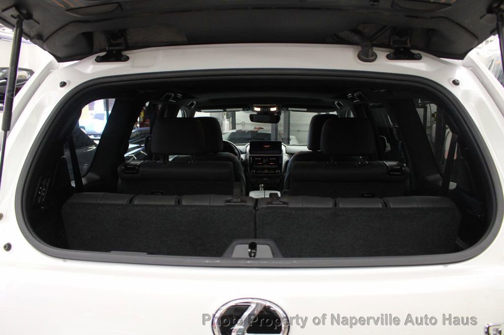 Used 2023 Lexus GX 460 Premium AWD/4WD image 40