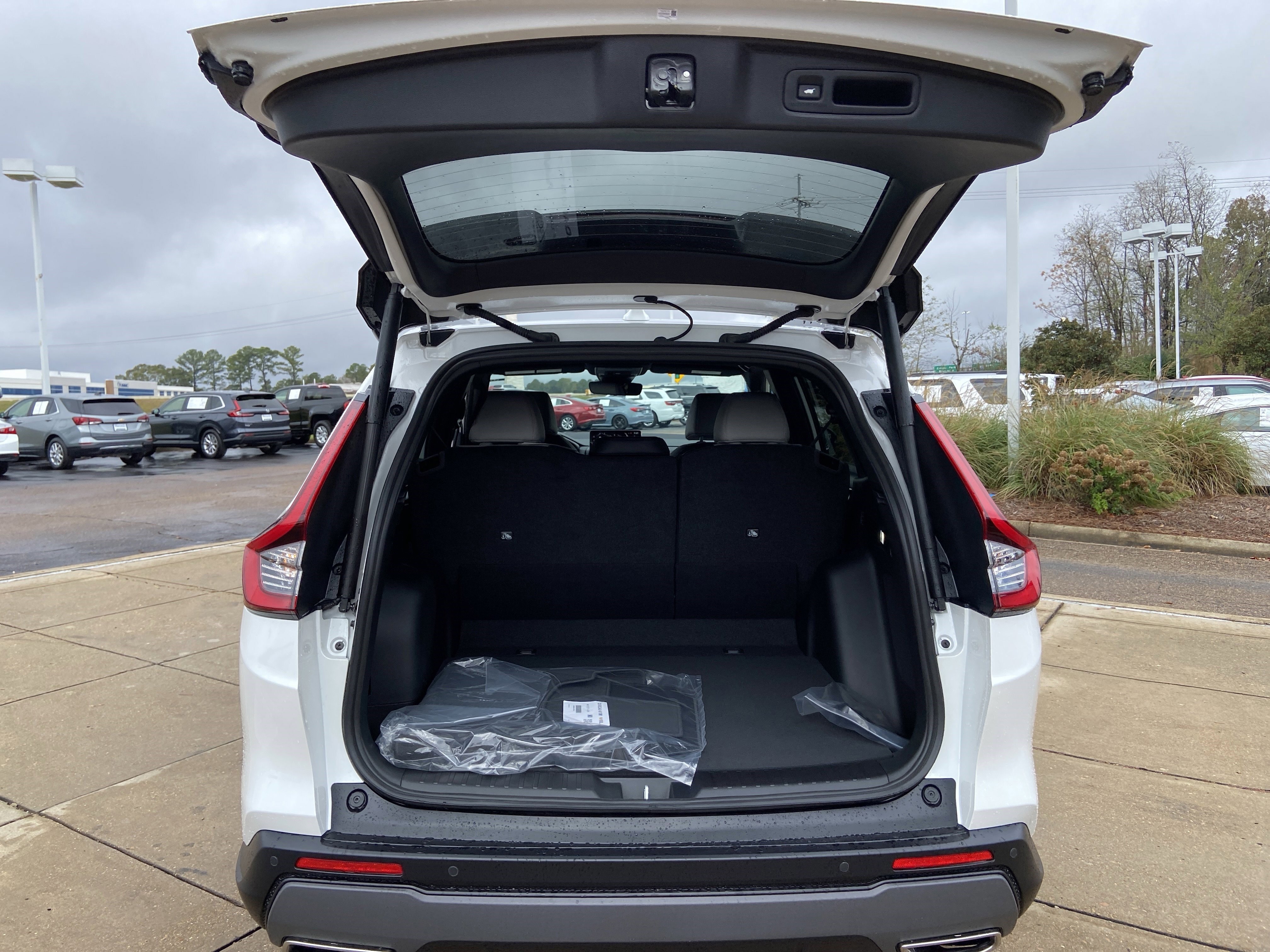 New 2026 Honda CR-V Sport Touring image 30