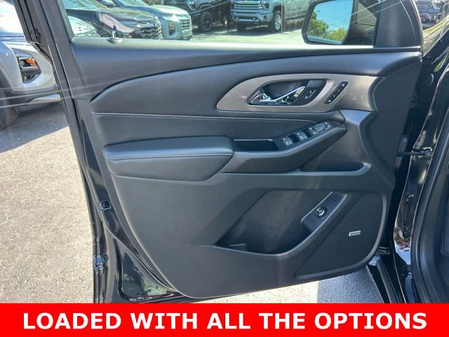 Used 2023 Chevrolet Traverse Premier w/ Redline Edition image 12